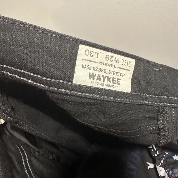 Diesel Jeans - Picture 6 of 10